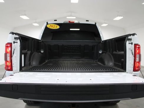 Used 2023 Ford F150 XLT AWD/4WD image 11