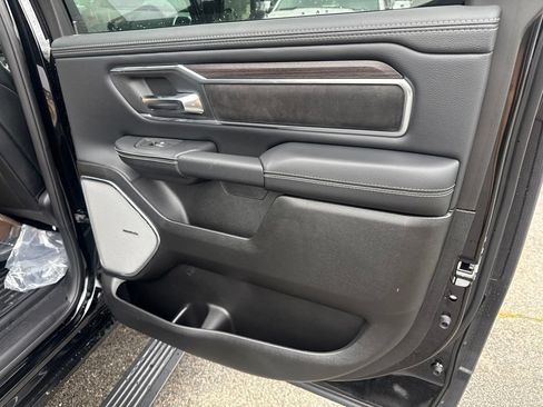 New 2027 RAM 1500 Laramie w/ Night Edition AWD/4WD image 27