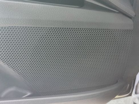 Used 2025 Toyota Camry XLE FWD image 21