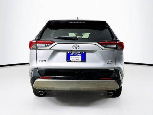 Used 2025 Toyota RAV4 XSE image 15