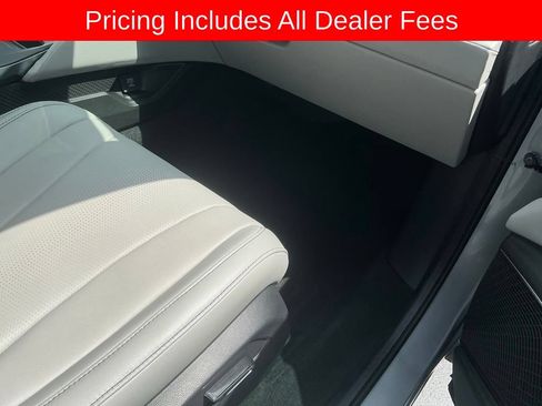 Certified 2025 Acura MDX SH-AWD w/ Technology Package image 22
