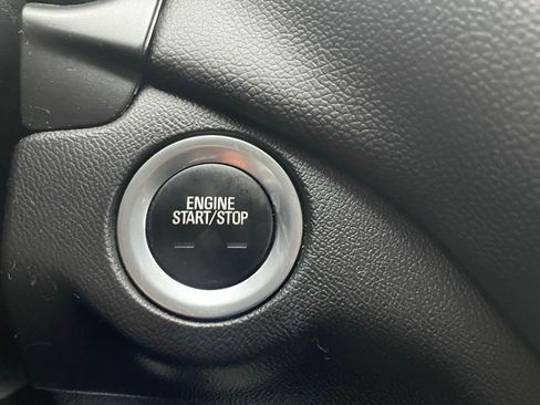 Certified 2023 Chevrolet Equinox LT AWD/4WD image 29