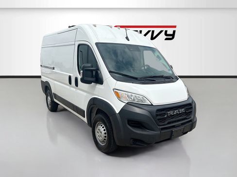 Used 2024 RAM ProMaster 2500 w/ Upfitter's Prep Package FWD image 1