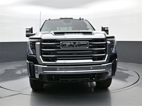 New 2026 GMC Sierra 2500 SLT w/ SLT Premium Package AWD/4WD image 2