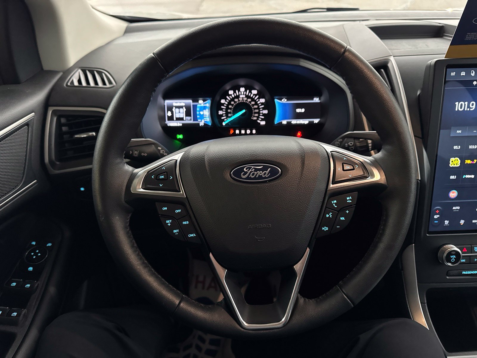 Certified 2024 Ford Edge SEL w/ Convenience Package AWD/4WD image 26