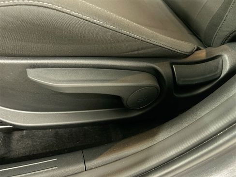 Used 2025 Hyundai Elantra Sport image 10