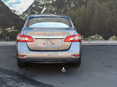 Used 2015 Nissan Sentra S FWD image 10