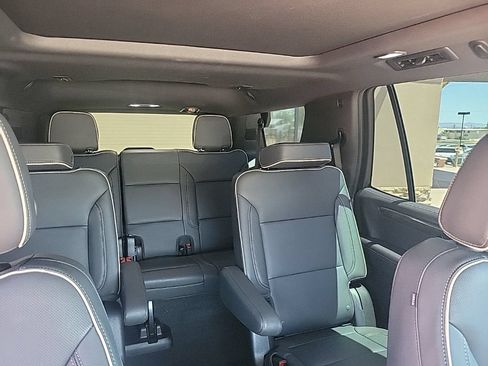 Used 2025 Chevrolet Tahoe Premier w/ Sun And Tow Package AWD/4WD image 57