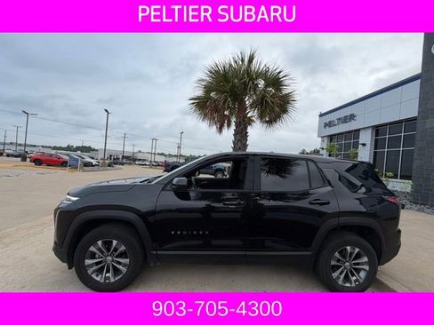 Used 2025 Chevrolet Equinox LT FWD image 5