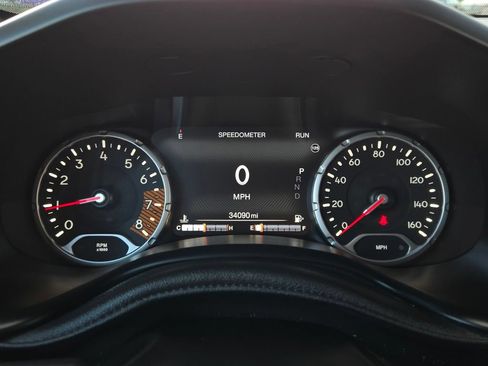 Used 2022 Jeep Renegade Latitude w/ Convenience Group AWD/4WD image 21