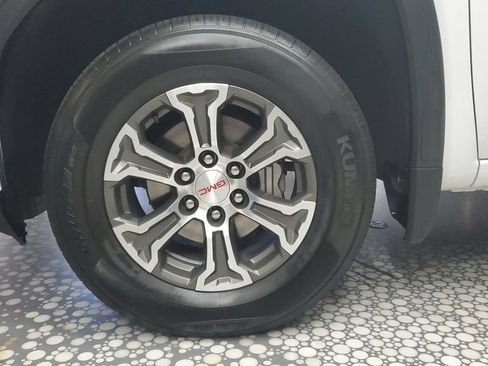 Used 2025 GMC Sierra 1500 SLT RWD image 7