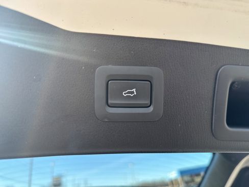 Used 2025 MAZDA CX-5 AWD 2.5 S w/ Preferred Package image 31