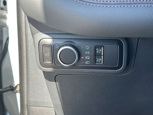 New 2025 Ford Explorer Active image 55