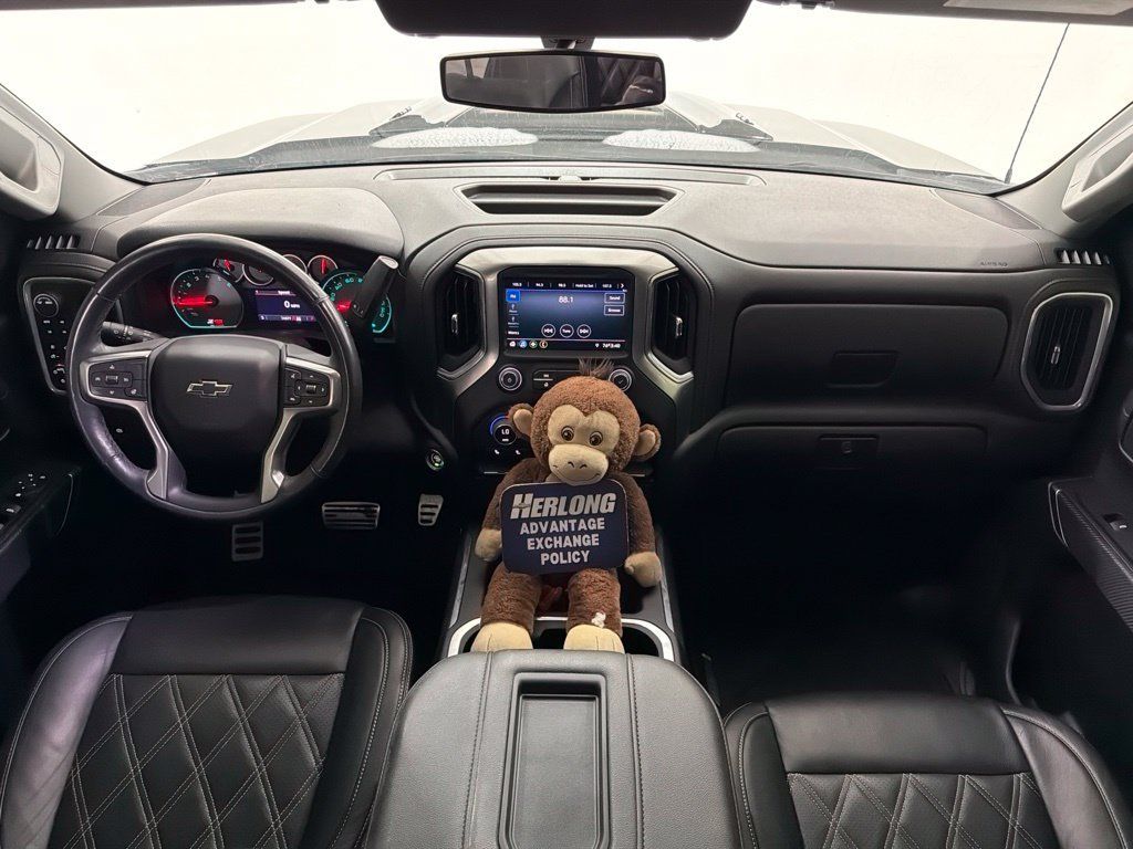 Used 2022 Chevrolet Silverado 1500 RST AWD/4WD image 19