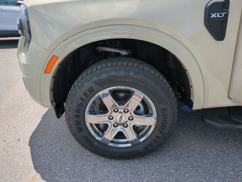 New 2025 Ford Ranger XLT AWD/4WD image 32