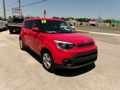 Used 2019 Kia Soul FWD image 5