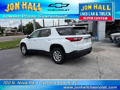 Used 2021 Chevrolet Traverse LT FWD image 7