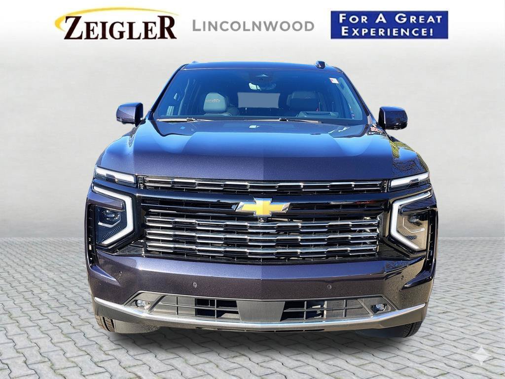 Used 2025 Chevrolet Suburban High Country AWD/4WD image 5
