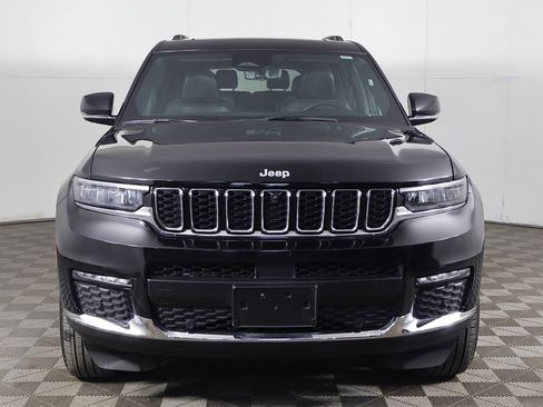 Used 2024 Jeep Grand Cherokee L Limited w/ Luxury Tech Group II image 15