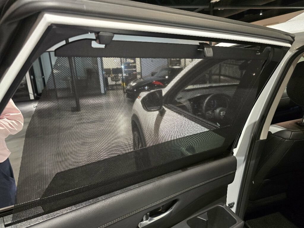 Used 2025 Nissan Pathfinder Platinum w/ Cargo Package FWD image 22