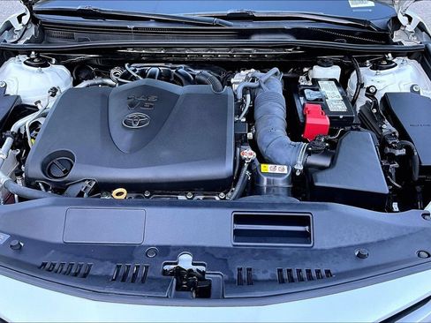 Used 2023 Toyota Camry XSE FWD image 30