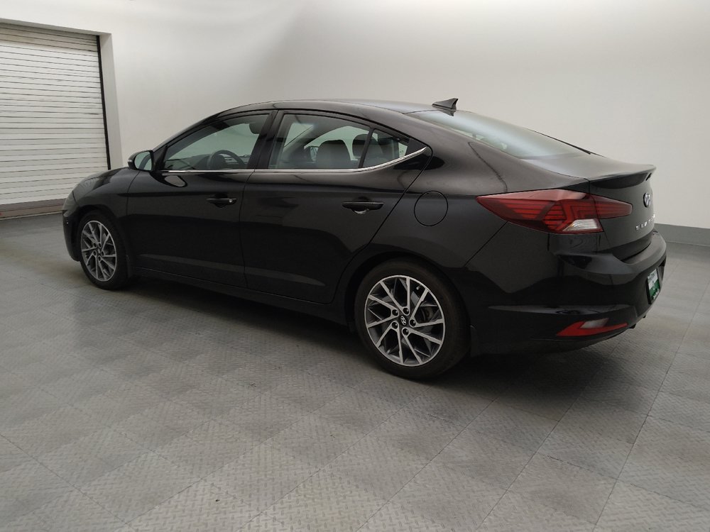 Used 2020 Hyundai Elantra Limited FWD image 3