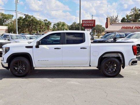 Used 2022 GMC Sierra 1500 Pro w/ Convenience Package image 4