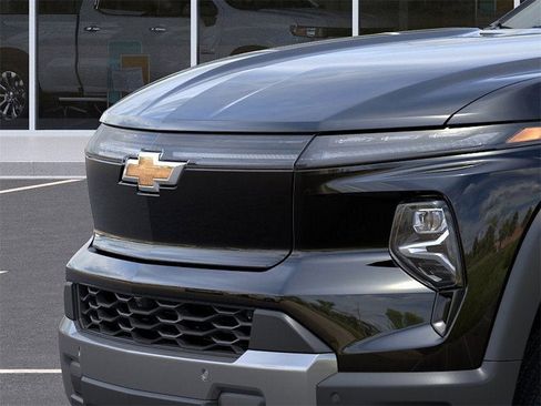 New 2026 Chevrolet Silverado EV LT image 14