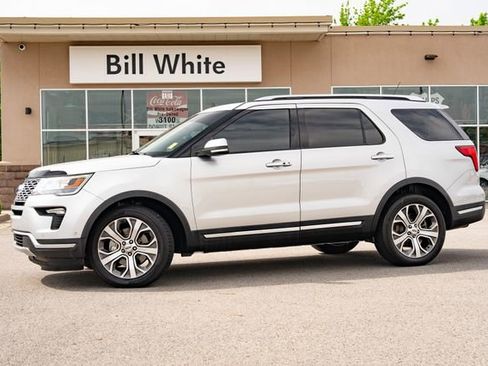 Used 2019 Ford Explorer Platinum AWD/4WD image 1