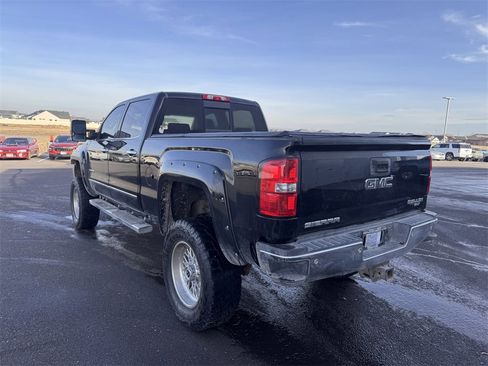 Used 2018 GMC Sierra 2500 SLT w/ Duramax Plus Package image 4