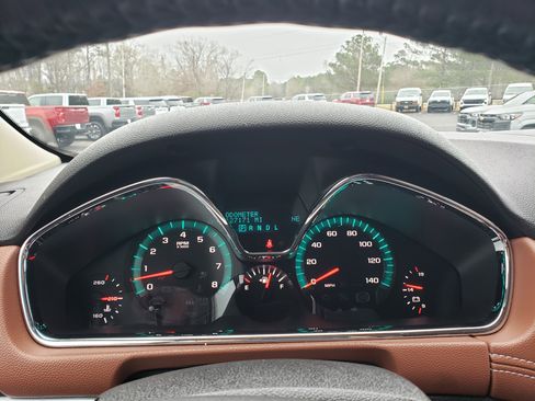 Used 2016 Chevrolet Traverse LT image 19