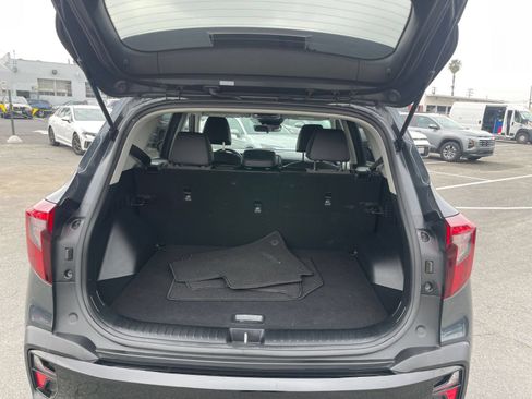 Used 2025 Kia Seltos S FWD image 33