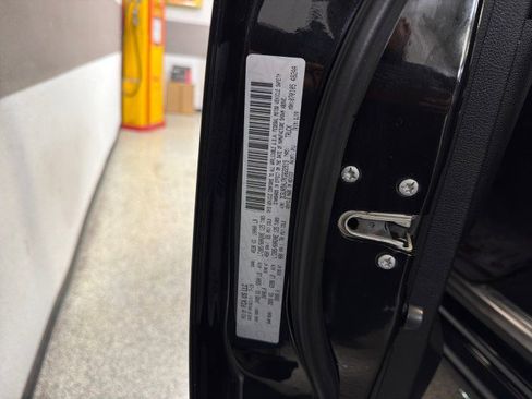 Used 2019 RAM 2500 Laramie image 58