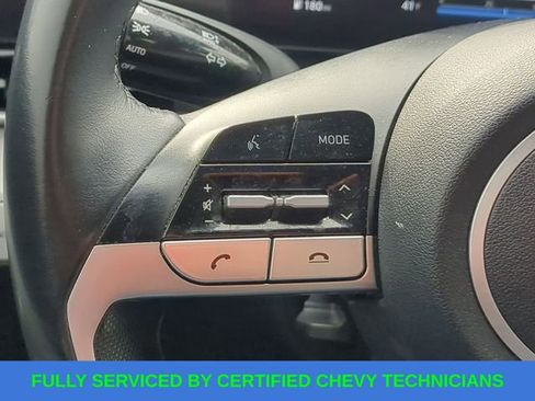 Used 2022 Hyundai Elantra Limited image 27