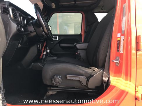 Used 2020 Jeep Wrangler Unlimited Sport S image 12