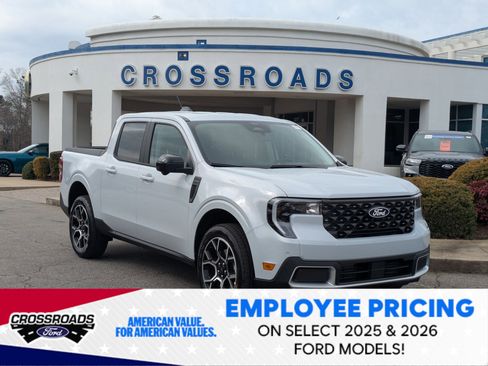 New 2026 Ford Maverick Lariat w/ 4K Tow Package AWD/4WD image 1