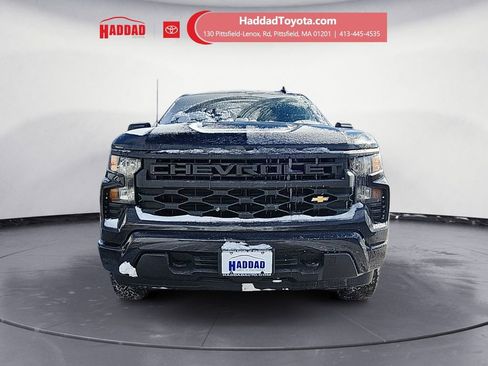 Used 2023 Chevrolet Silverado 1500 Custom image 8