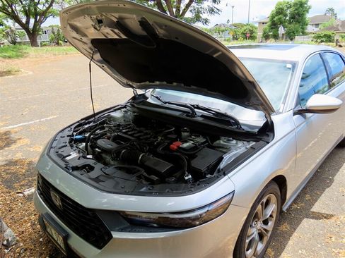 Used 2024 Honda Accord EX image 19