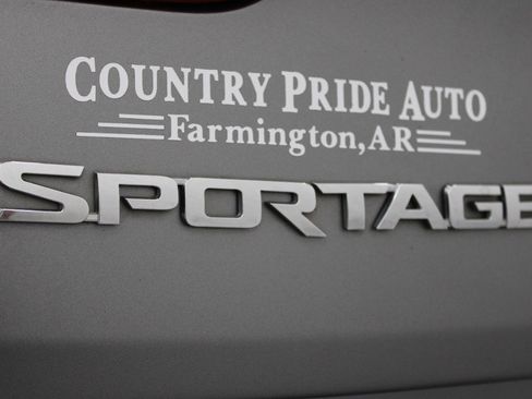 Used 2019 Kia Sportage EX image 30