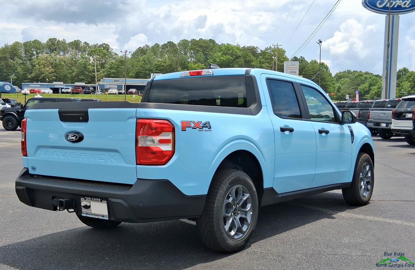 New 2026 Ford Maverick XLT w/ XLT Luxury Package AWD/4WD image 5