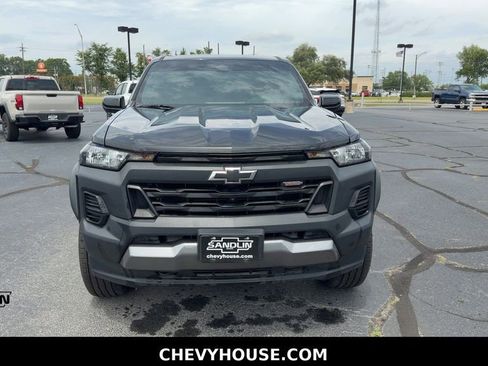 Used 2023 Chevrolet Colorado Trail Boss w/ Technology Package AWD/4WD image 19