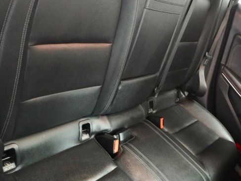 Used 2017 Mercedes-Benz CLA 250 4MATIC image 8