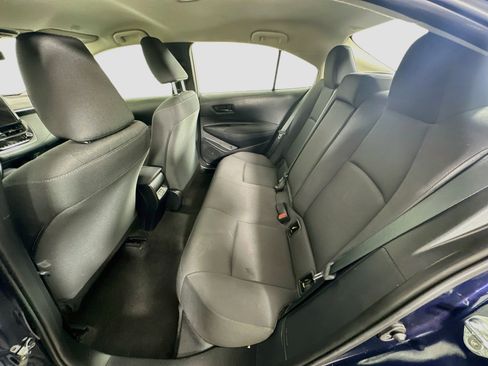 Used 2025 Toyota Corolla LE FWD image 25