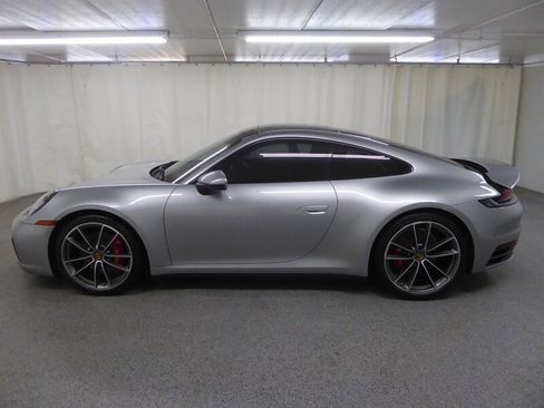 Used 2020 Porsche 911 Carrera S RWD image 4