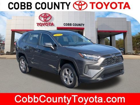 Used 2023 Toyota RAV4 XLE image 1