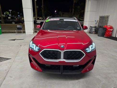 Used 2025 BMW X2 xDrive28i w/ Premium Package AWD/4WD image 8