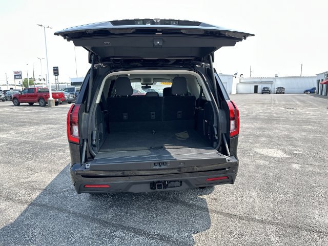 Used 2025 Ford Expedition Max Active AWD/4WD image 23