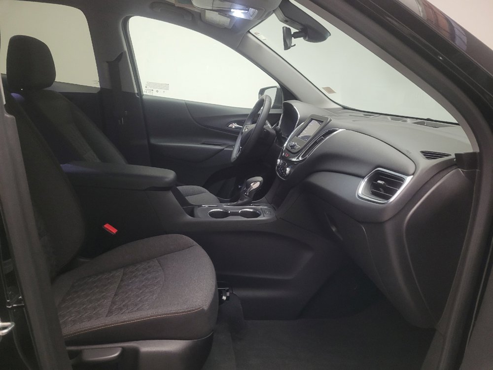 Used 2023 Chevrolet Equinox LT FWD image 21