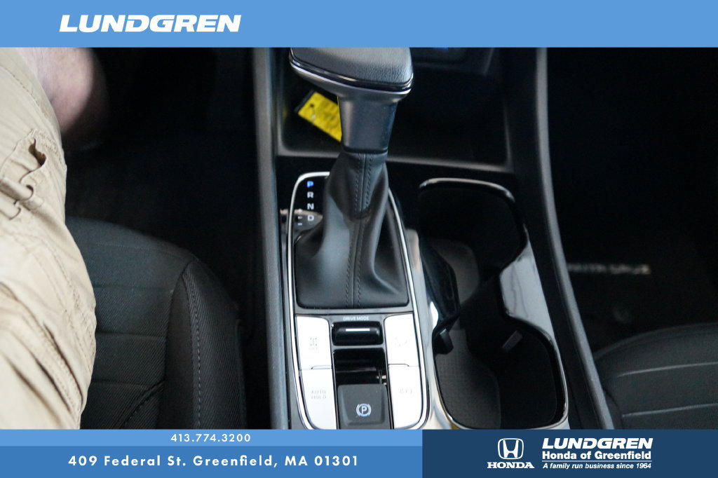 Used 2024 Hyundai Santa Cruz SEL AWD/4WD image 25