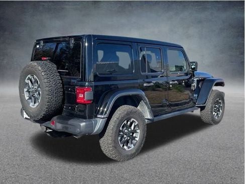Used 2024 Jeep Wrangler Unlimited Rubicon 4xe image 5